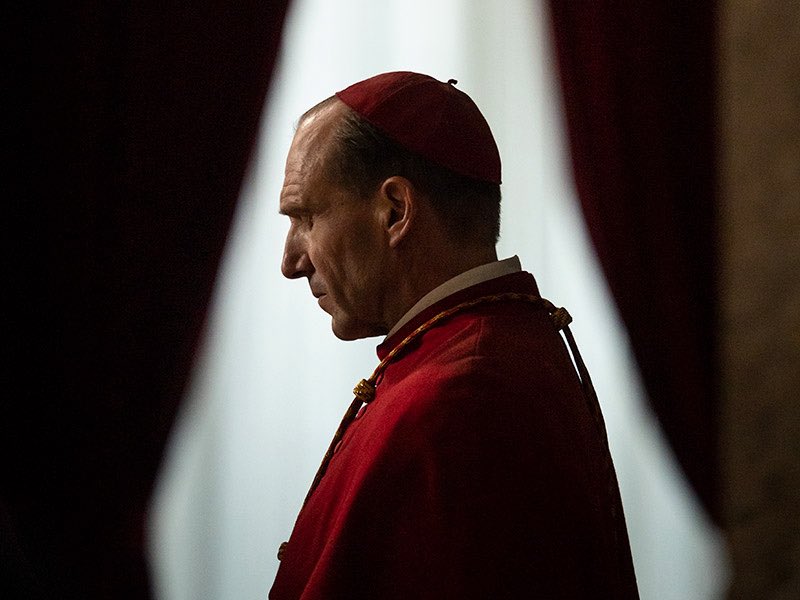 “La ambición es enemiga de la santidad”.  #Cónclave 🎬 #FrasesDeCine