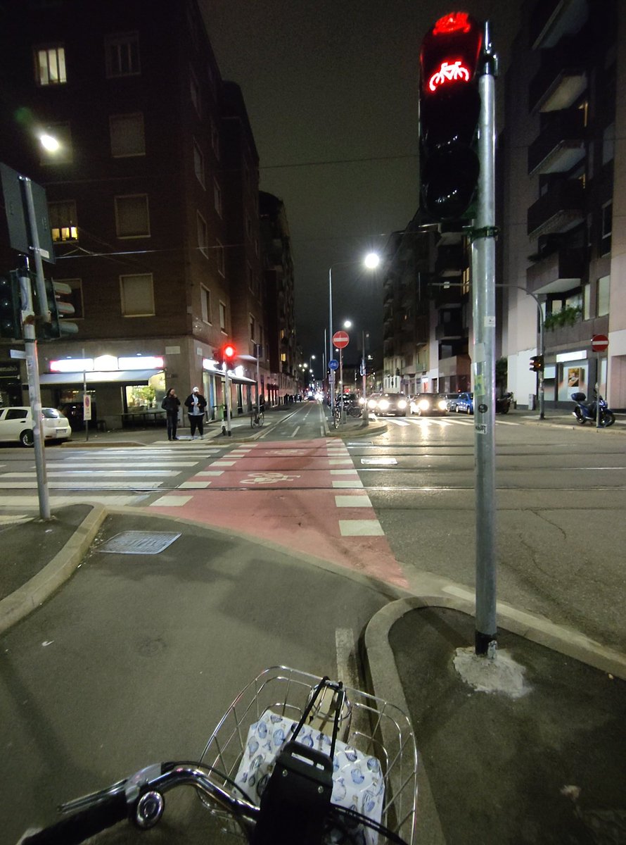 stephencannon's tweet photo. I have been cycling around Milan most of the day. The cycling culture is different here compared to the UK. I've not seen a single person wearing high-vis clothing. It's very easy to cycle around with lots of cycle lanes and modal filters on the roads. https://t.co/C08eisCwcr