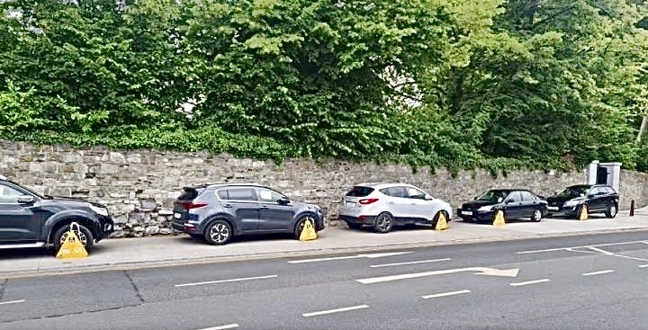 Bad Parking/Driving Dublin tweet media