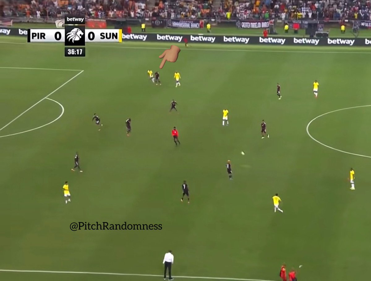 PitchRandomness tweet media