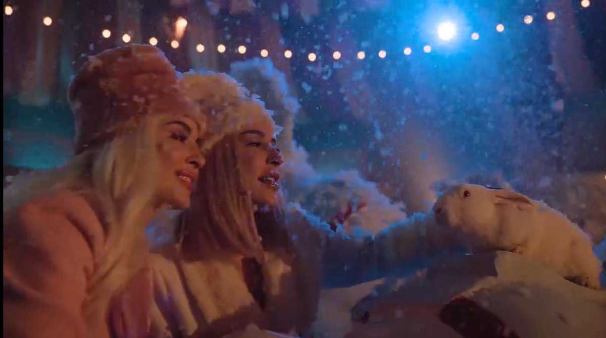 المشهدد ذا حلووو 🤍🤍🤍🤍🤍🤍🦋
#بالحرام #ماغي_بوغصن