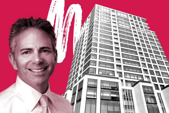 David Weinreb’s West Chelsea penthouse rents for $177K a month therealdeal.com/new-york/2026/…