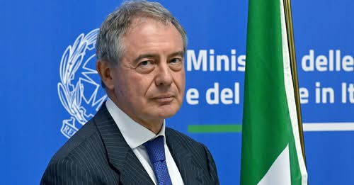 FDI VENETO: URSO, “BUON LAVORO A SPERANZON E GIOVINE, OTTIMO TICKET PER IL VENETO”
irog.it/?p=25342

<a href="/FratellidItalia/">Fratelli d'Italia 🇮🇹</a> <a href="/mimit_gov/">MIMIT</a> <a href="/adolfo_urso/">Adolfo Urso</a>  #veneto #politica #Cronaca