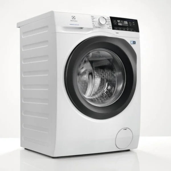 PatrykSendra's tweet photo. @LoLPL @nieuczesana Elektro Lux! https://t.co/H3VHkOm3Ow