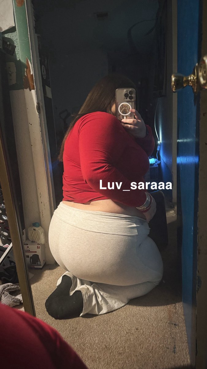 sara tweet media