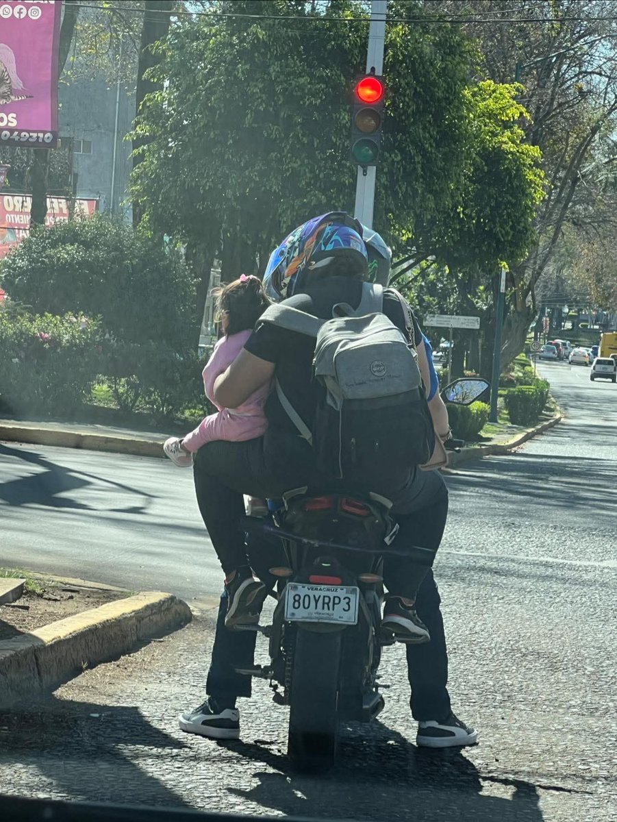 Out of Context Xalapa tweet media