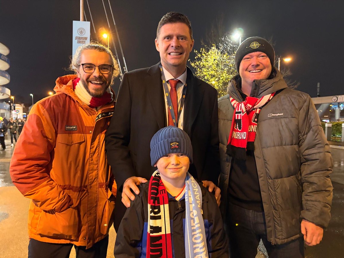 Simon Stothard tweet media