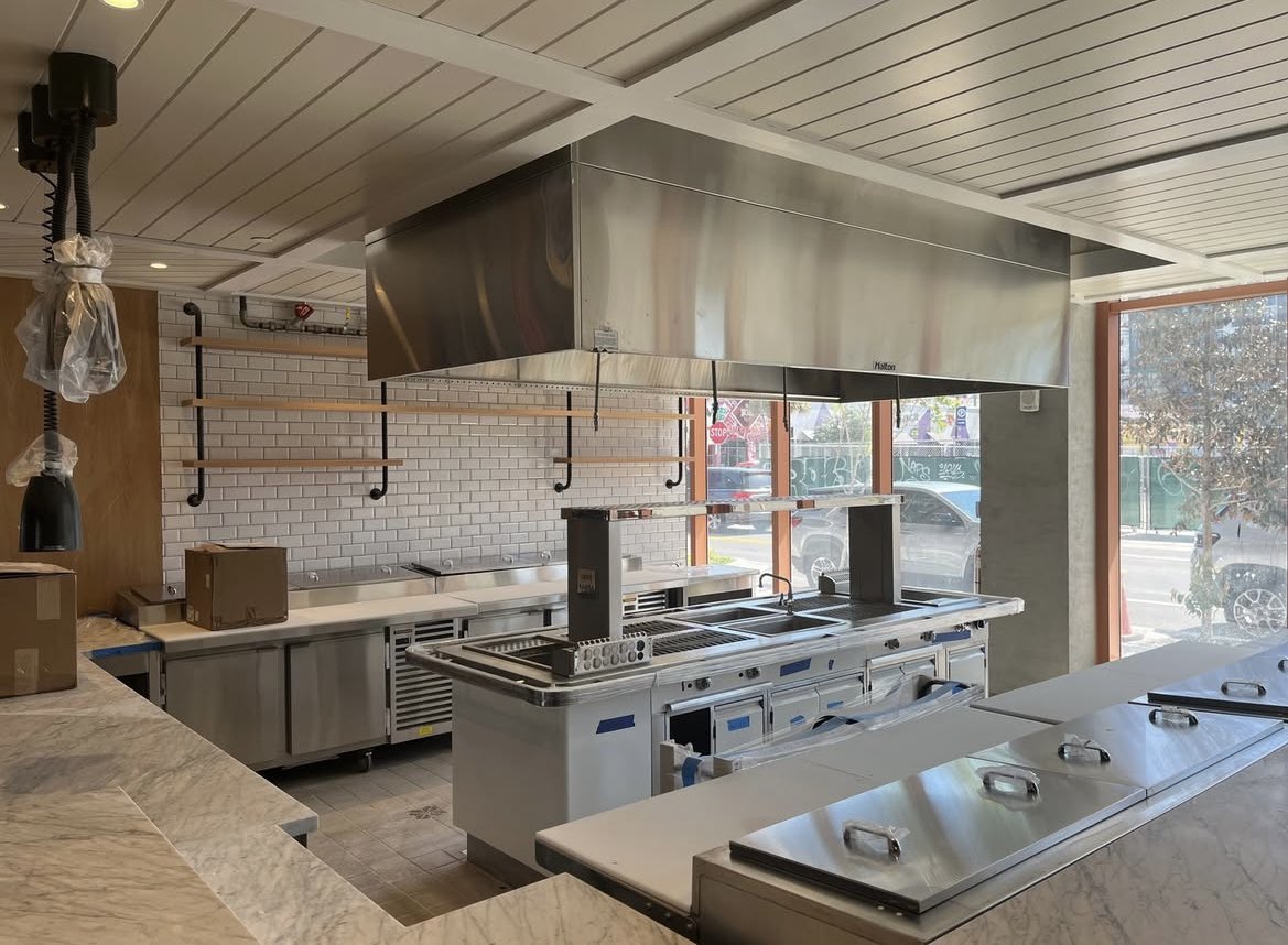 Jade Range tweet media