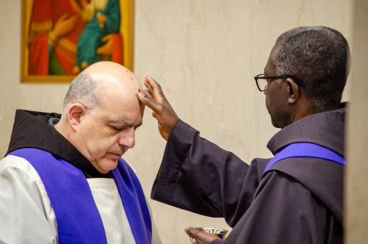 FranciscanMon's tweet photo. Ash Wednesday at the Franciscan Monastery

#ashwednesday https://t.co/GdgIqY14Kx