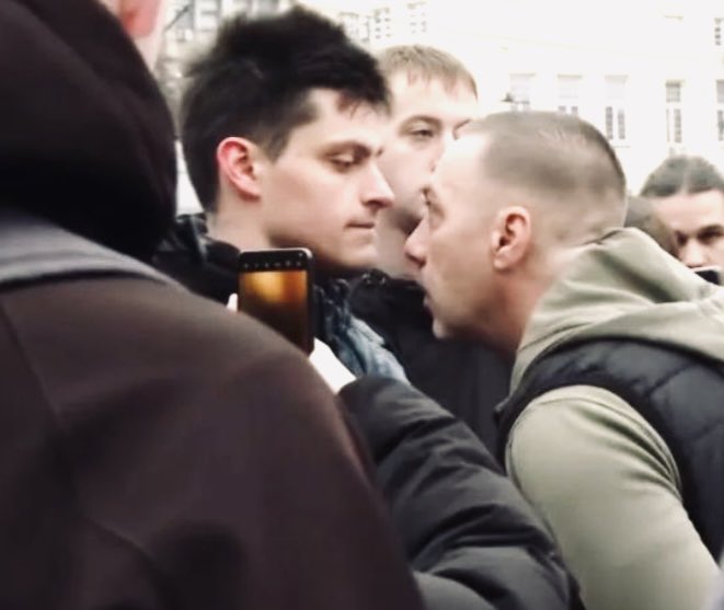 Ovaj tvit neka bude podrška za Andreja.

Svaki lajk je lajk za Andreja da zna da smo svi uz njega.

Svaki komentar neka bude za njega.