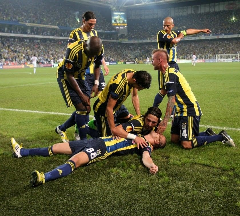 FB Things tweet media