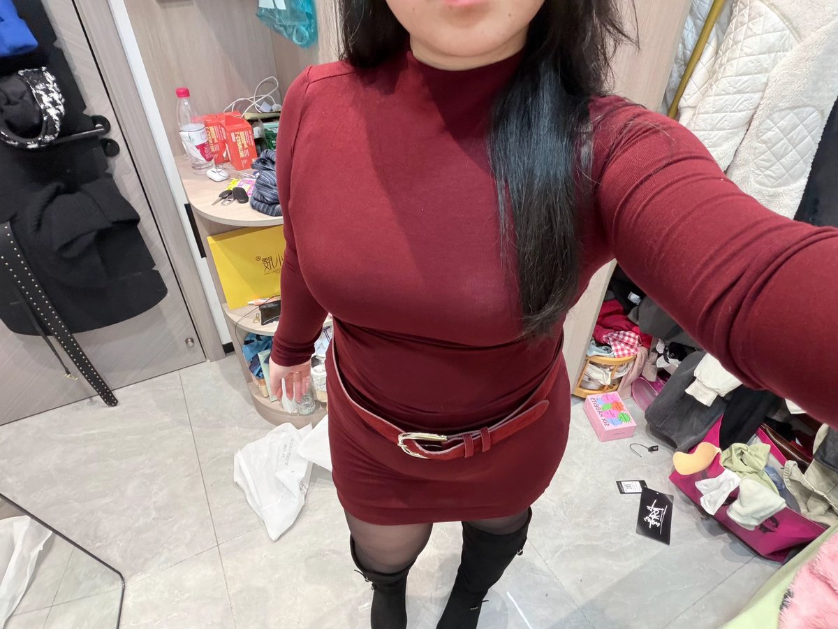 该打牌了 tweet media