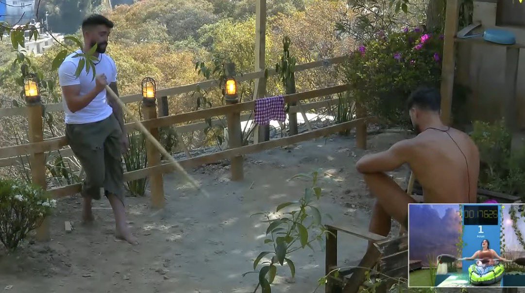 Icare4youuu's tweet image. ya bésense or something 😩😩😩 #LCDLF6