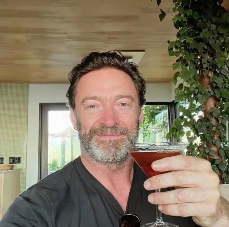 jackmanXmen's tweet photo. Well, would you like for us to meet in a private place in an open space https://t.co/MvmtoaVhiS