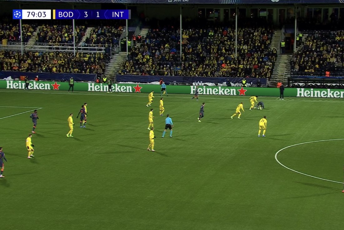 📸 - Inter can't seem to play any type of football on Bødo Glimt's artificial grass, which is a massive advantage for them.

It happened to Manchester City too.
