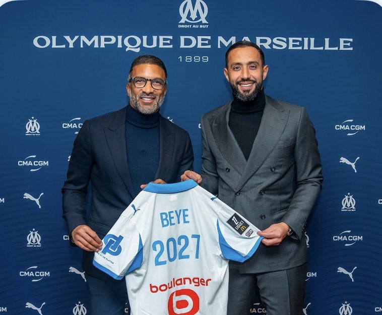 Habib Beye s’est engagé jusqu’en 2027, espérons de bonnes choses d’ici la fin de saison ! Un podium et une Coupe de France à aller chercher ⚪️🔵 #TeamOM