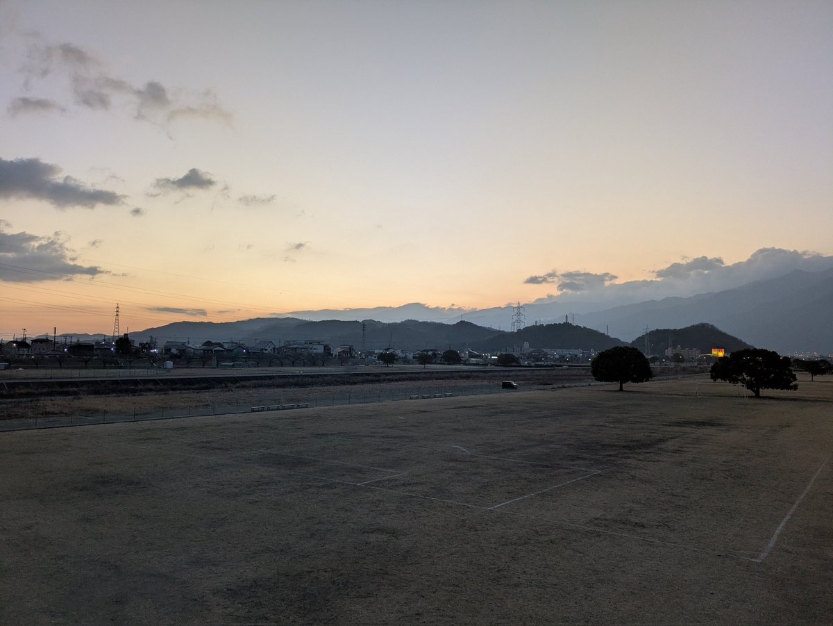 二日酔いだけど新居浜で朝ラン。