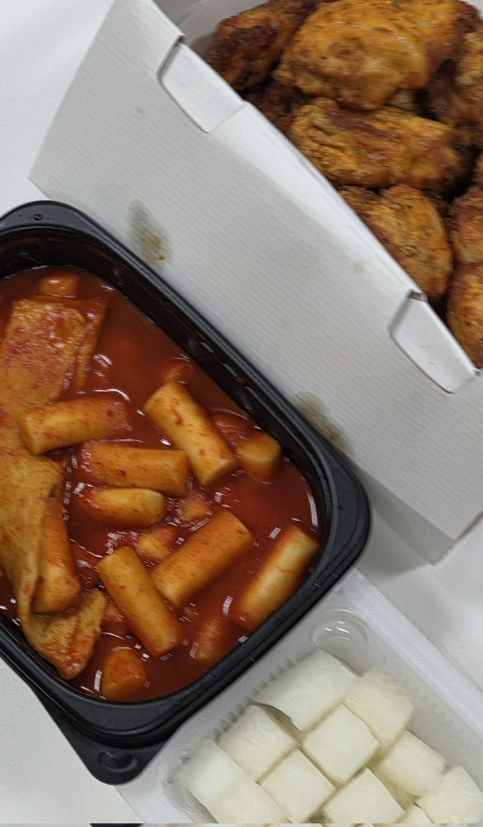 보여주기 tweet media