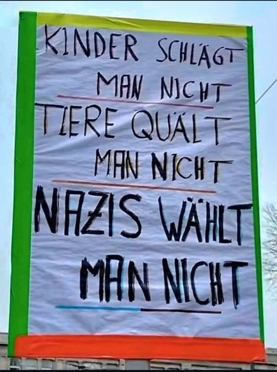 Angela23903441's tweet photo. @twidderix @GrundgesetzEin Nazi Propaganda 
AfD die größte Schande Deutschlands 
Nie wieder Nazi Nie wieder 1933
AfD Verbot sofort https://t.co/HnW32uVXab