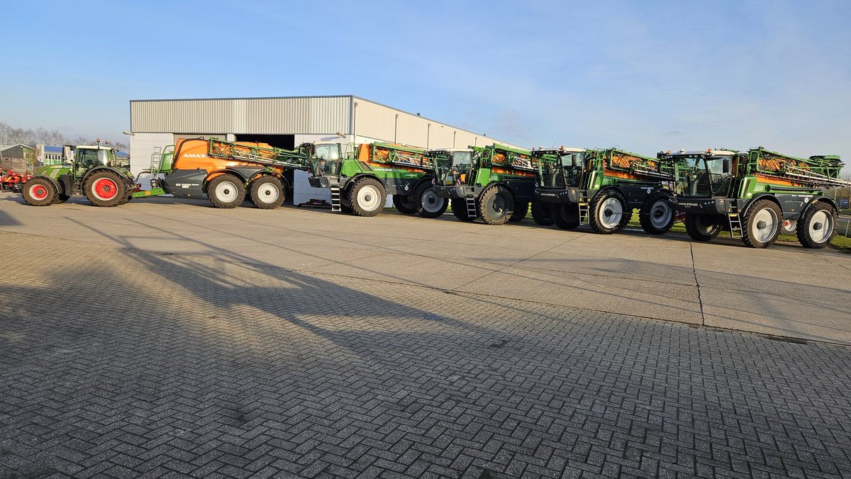 Van der Maar Landbouwmechanisatie tweet media