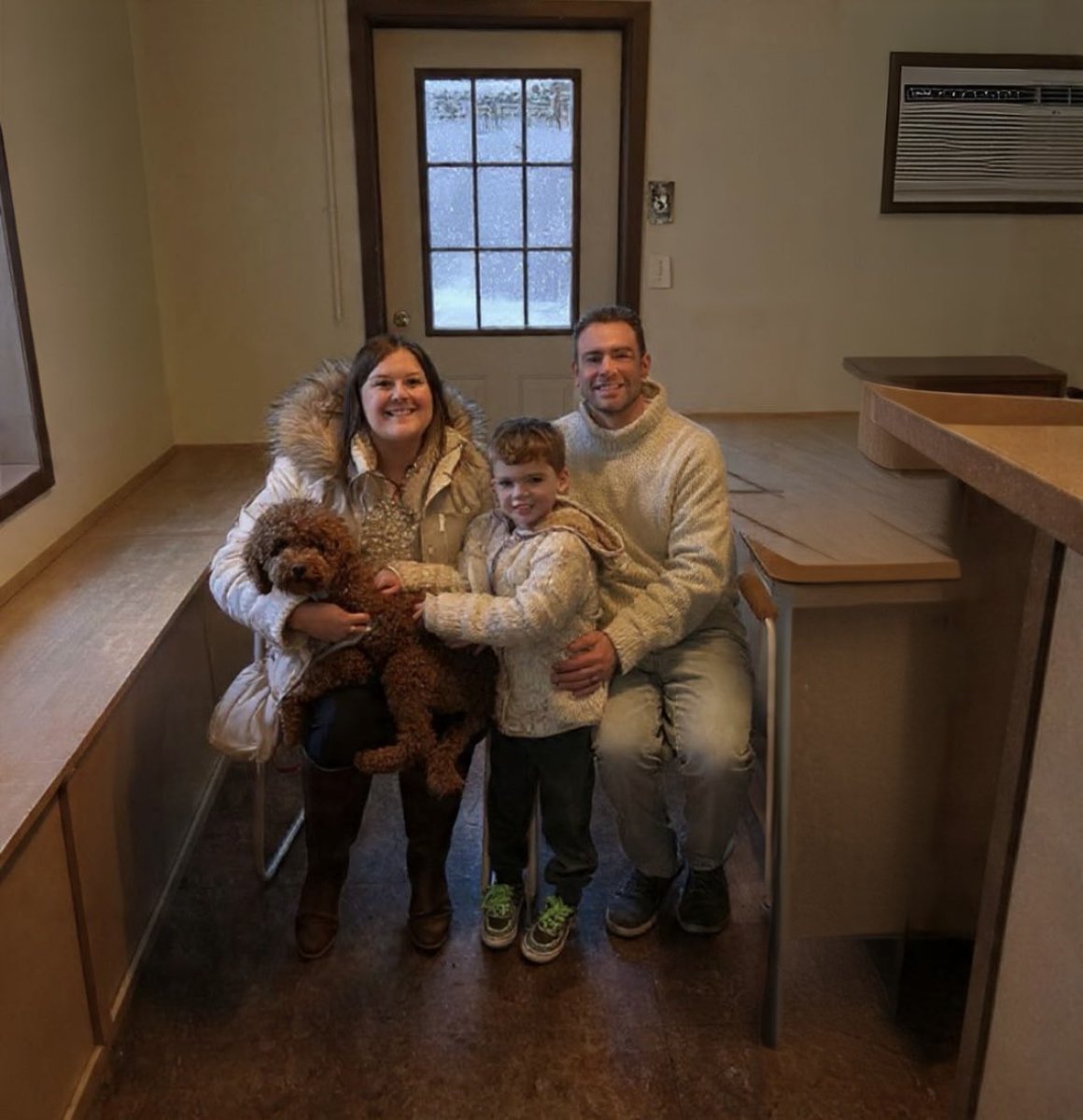 littleshelter's tweet photo. Hurray for all of these wonderful winter adoptions. Congratulations to Marley, Professor Teddy Bear, Sausage, Sherman. #cleartheshelters #iamgoinghome #littleshelteranimalrescue #savinglive #since1927 https://t.co/DbJTKKJSj4