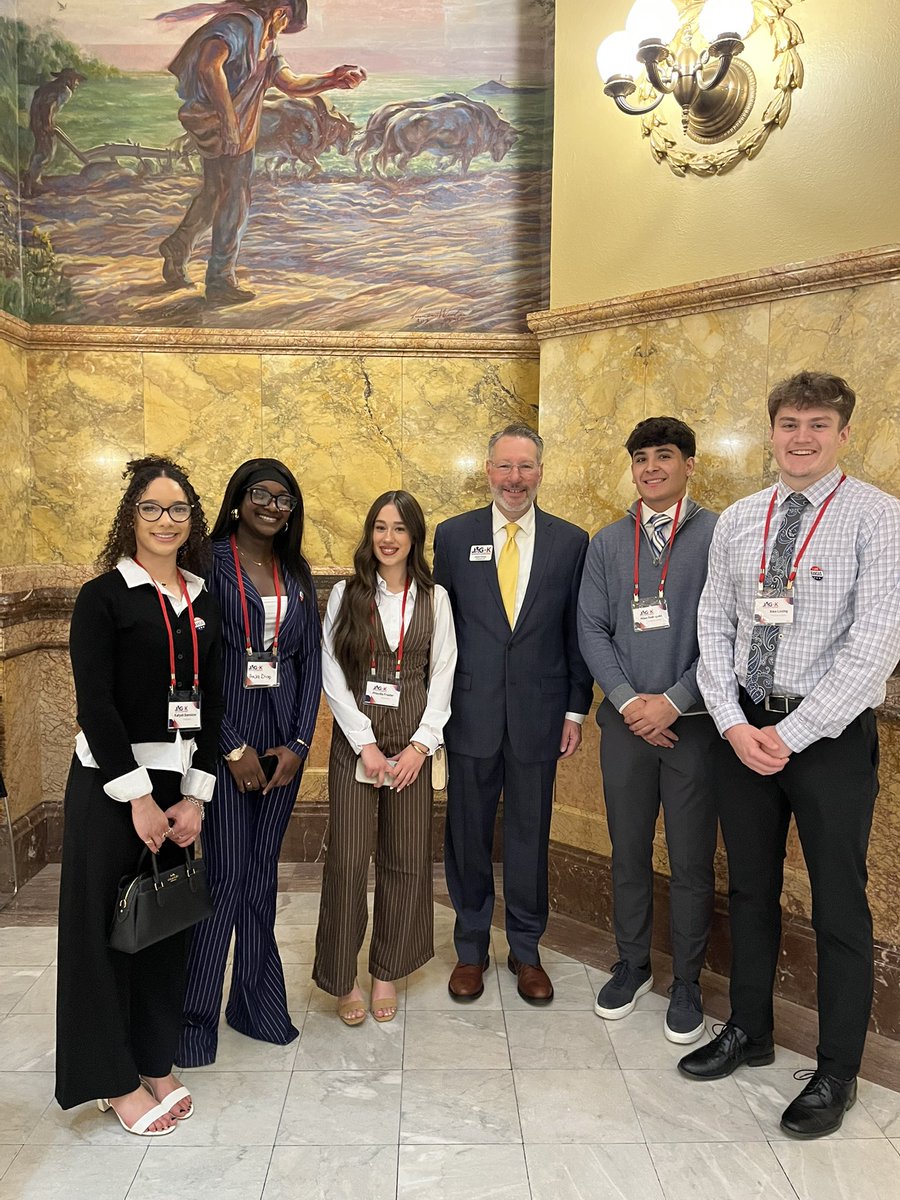 Chuck Knapp tweet media