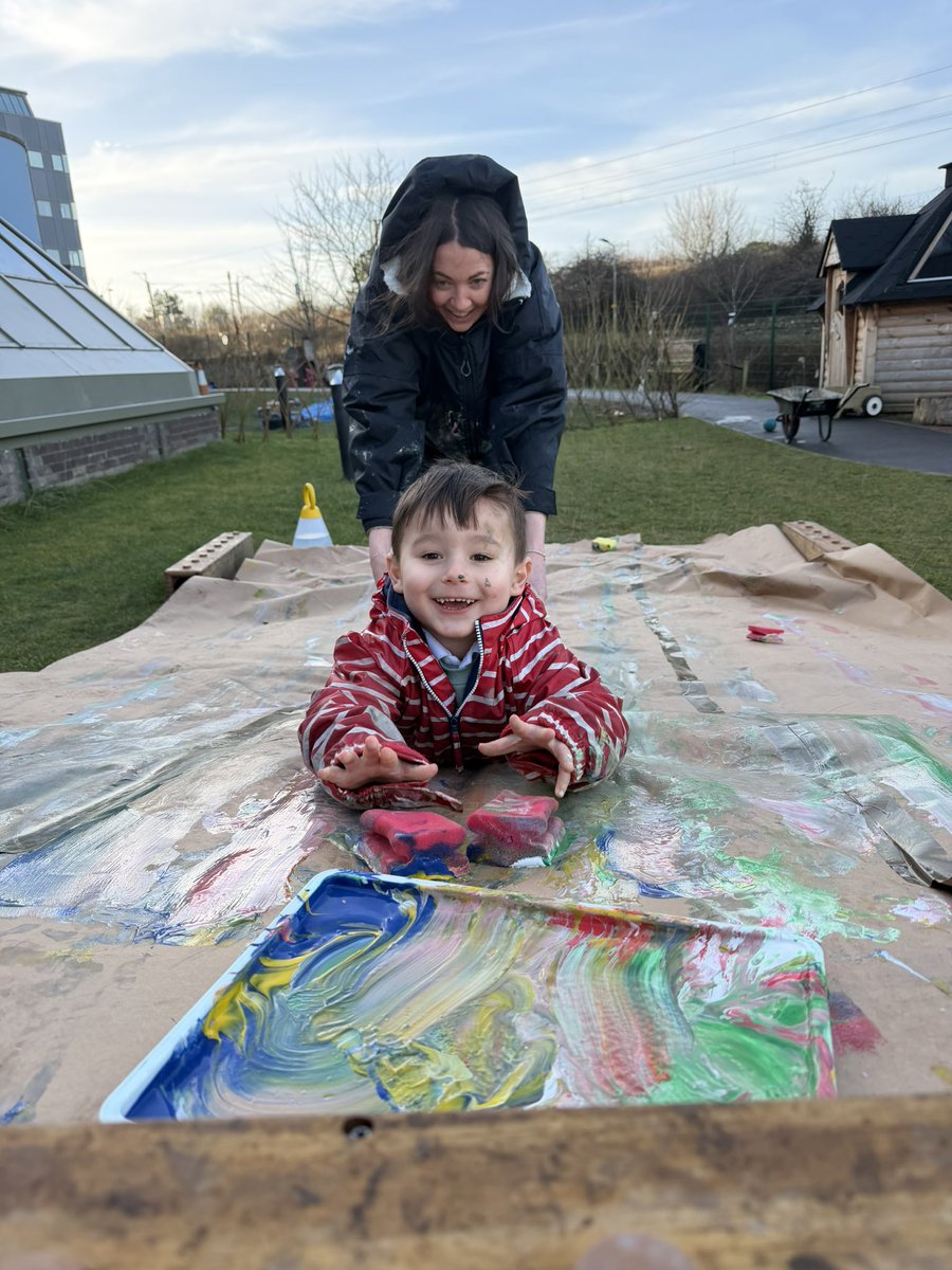 Marresshouse's tweet photo. Our hill turned into a living maths lab with Karrie - exploring speed, distance, pattern, direction and cause & effect through paint, movement and expressive arts. 
Creativity is often the vehicle that drives deep mathematical thinking. #ELC #MathsInPlay #enquirybasedlearning #beingme