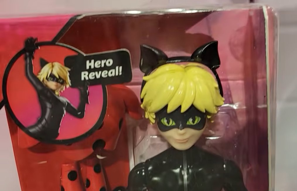 sip, no son los mejores rostros, lo unico que me gusta es que tienen un poco mas de cabello a lo que ofrecia playmates, y espero el producto final sea mejor (estos prototipos van por  buen camino)