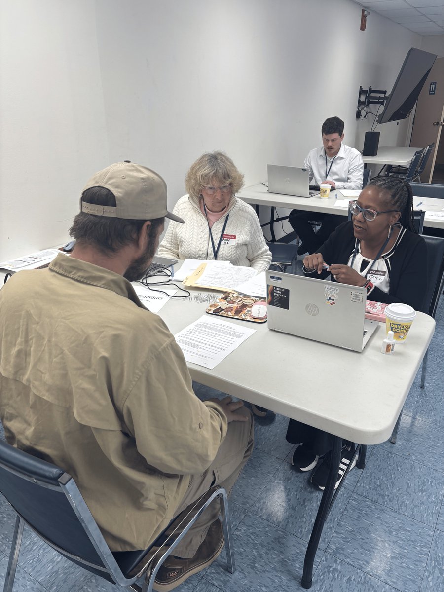 kansaslegalservices tweet media