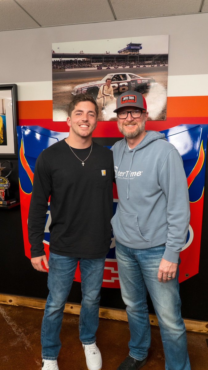 MisterCiv's tweet photo. Got the honor, and privilege, to be on @DaleJr’s Podcast yesterday!

Hour long conversation about Gaming, Life, &amp; Faith

Here’s the link: https://t.co/7Uq0FMBF1e https://t.co/geLlEgazDh