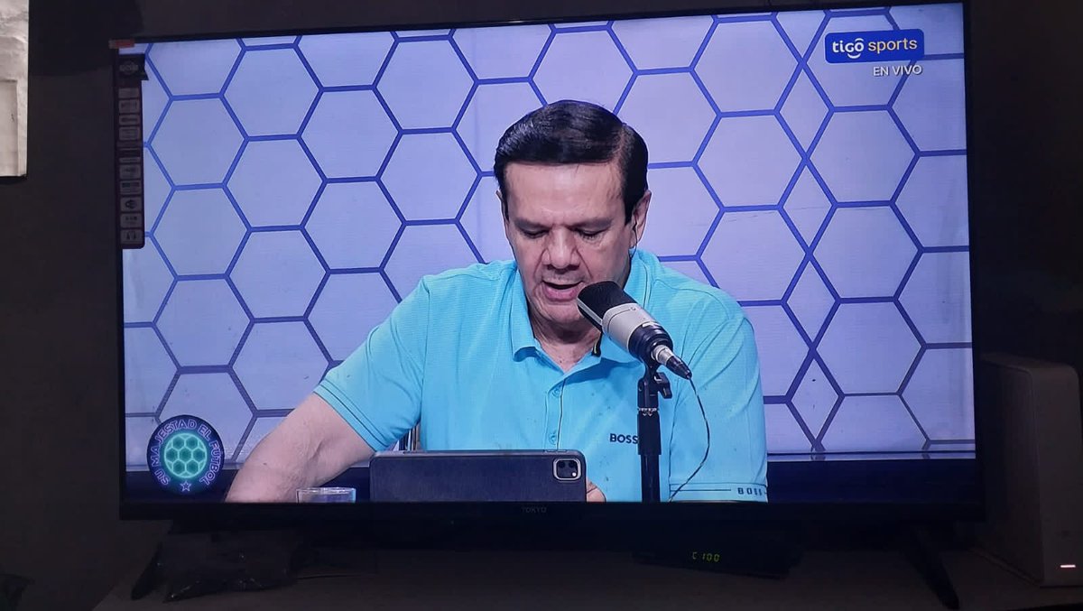 andru★ tweet media