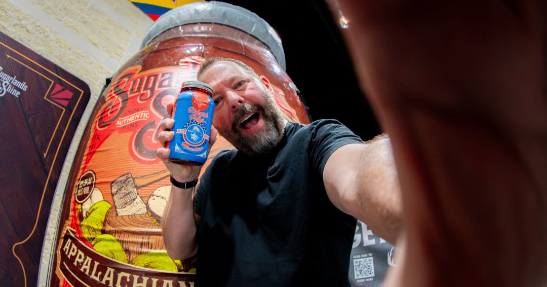SugarlandsShine's tweet photo. We went Full Throttle in Daytona.

Huge thanks to @bertkreischer for having Sugarlands and @brokenantlerw at @BertsFTFest.

Nobody throws a party like The Machine.

Let’s just say the shirts came off and the stories got better.

Already lookin’ forward to the next one.

#SipsUp https://t.co/fTOJXtnmSD