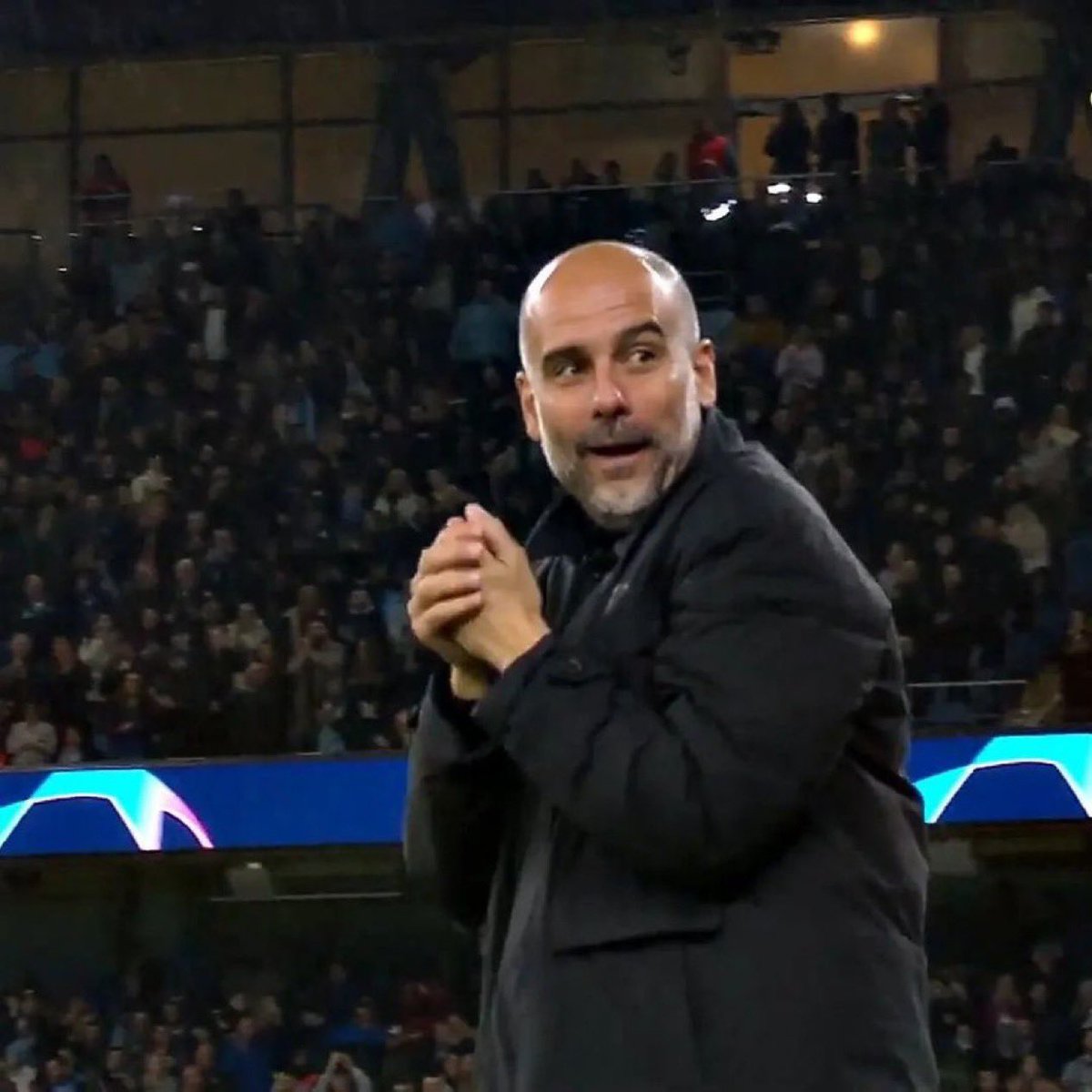 Manchester United will just be 10 points behind Arsenal this weekend. I can't wait