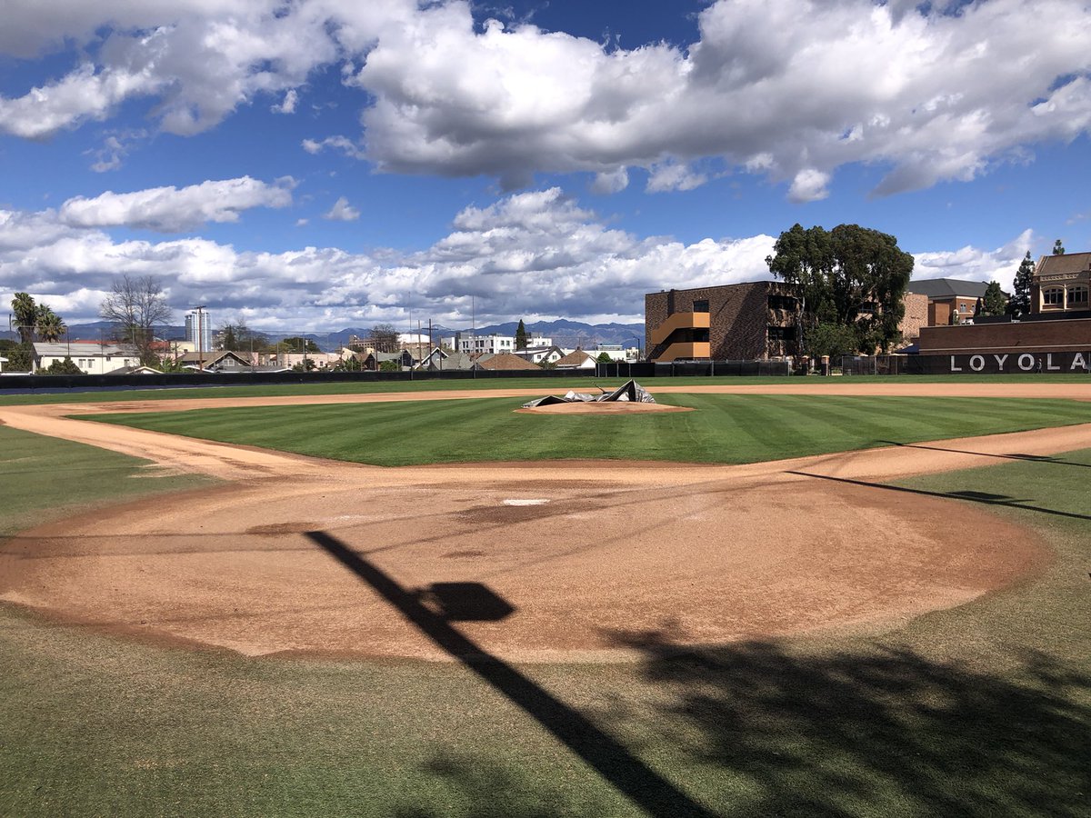 SwaggyCDawg5's tweet photo. LINEUPS
🏡 @LoyolaBSB
🆚 @HBHS_basebll
⏰ 2:45 PM
📍 Loyola HS
Hank Hernandez Memorial Field
📺 https://t.co/Jl5gIQdvWi and also @sportsmouth95 at https://t.co/huPcuaAzob
@latsondheimer @SteveFryer @ocvarsityguy @MAlvarez02 @LesLukach @theevoiceof @LoyolaAthletics @Since1865 https://t.co/SLmvvkDgXs