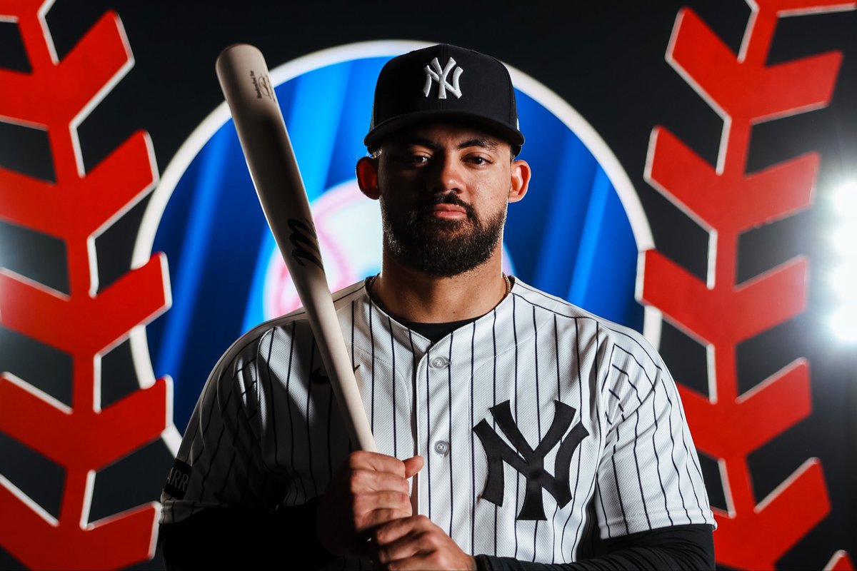 Yankees's tweet photo. Between the seams. https://t.co/738Wy804YY