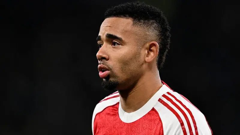 AFC__Xtra's tweet image. We were winning games convincingly till Gabriel Jesus came back from injury. We’ve won nothing with this player. I don’t understand why he must play every game. 

The moment he comes on we start to get pressured all because he can’t press, can’t stay upfront to occupy the Centre