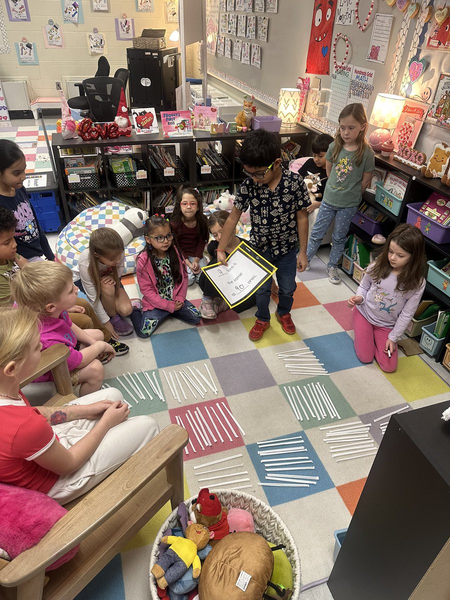 fssdMES's tweet photo. Ms. Bischoff’s first graders are working diligently to understand what a ten is, represent it in different ways, and confidently count by tens! https://t.co/tLKTTWeGI8