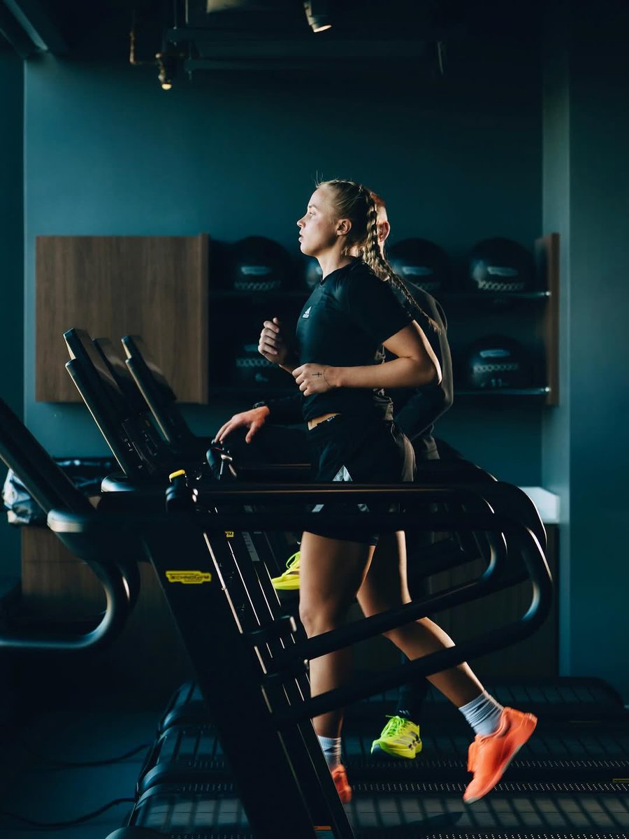 Hailey Van Lith Muse tweet media