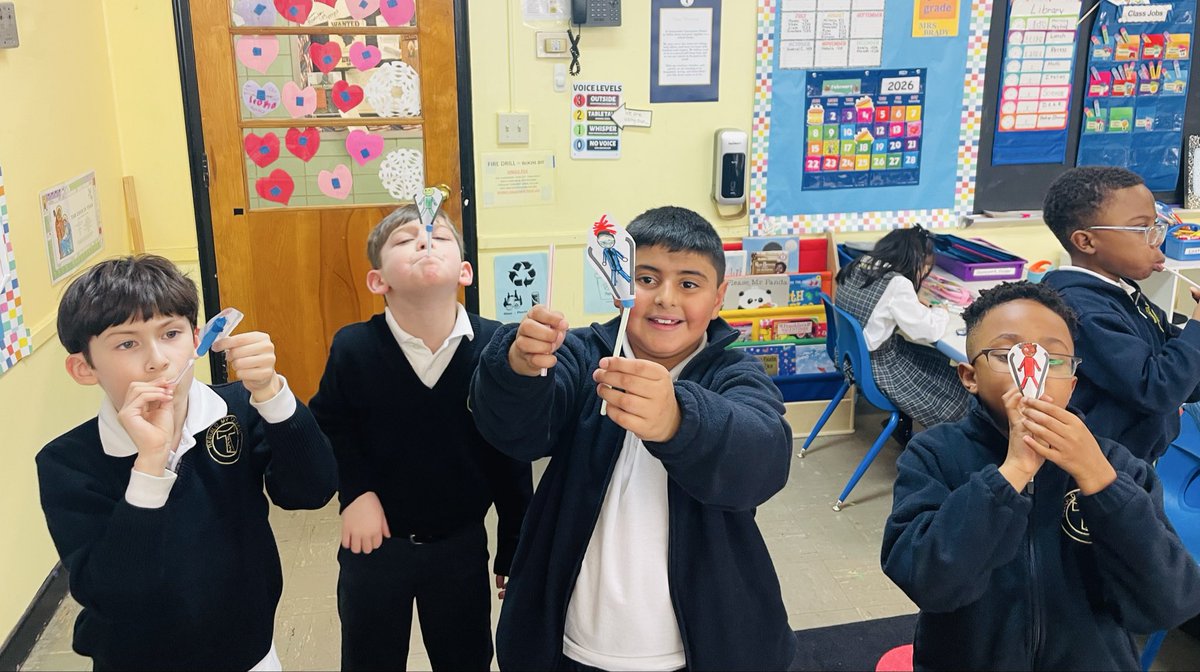 MrsBrady_ICS's tweet photo. Ski Jumping Straw Rockets in action! Testing angles, air pressure &amp; flight distance. STEM never looked so fun. 🚀⛷️@icschool_online https://t.co/gUM7VfQeH3