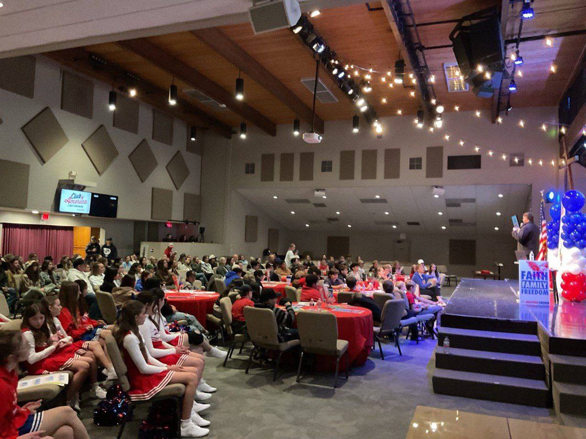 Justin Barrows 📸 tweet media