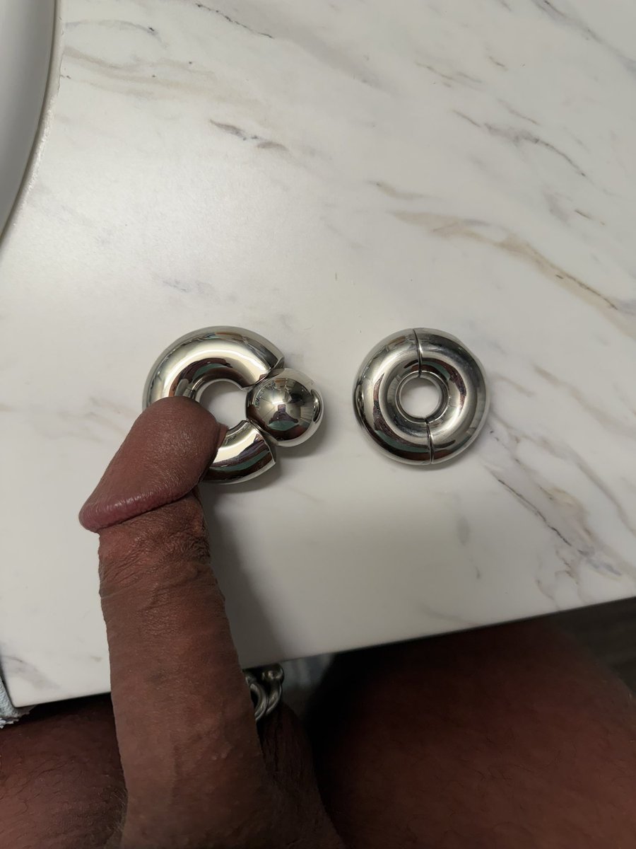 Deviant37 tweet media