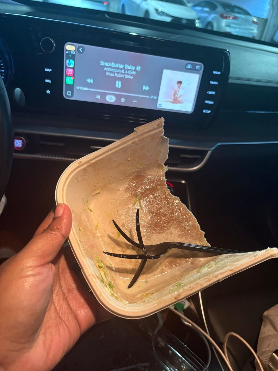 MrMonkeyFN tweet media