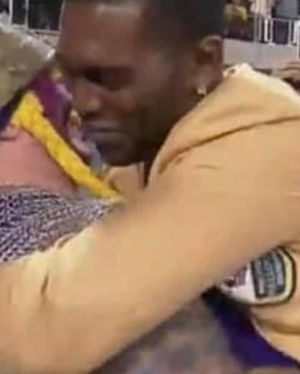 Syd Davy tweet media