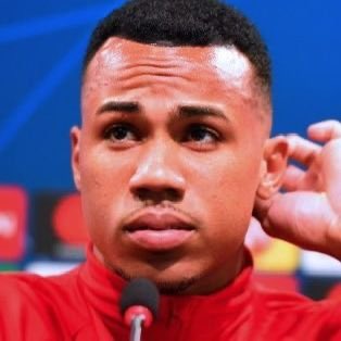 Nothing better than going to this clown’s page after an Arsenal bottling