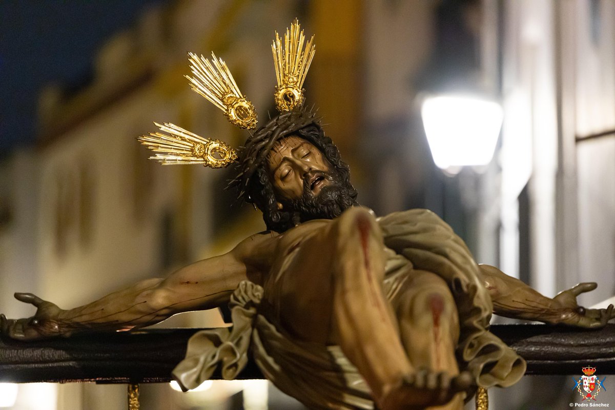 🔴🔵 #𝗖𝗶𝗻𝗰𝗼𝗟𝗹𝗮𝗴𝗮𝘀𝟮𝟲 I Un año más nuestra Hermandad de la Trinidad agradece enormemente a todos los medios su trabajo, dedicación y cariño cubriendo el desarrollo del Viacrucis del Stmo. Cristo de las Cinco Llagas en este Miércoles de Ceniza.