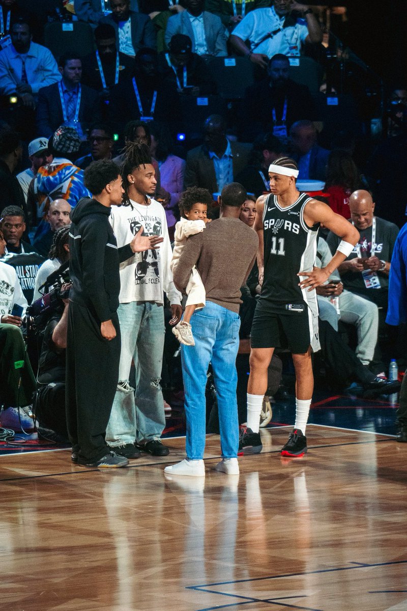 De'Aaron Fox tweet media