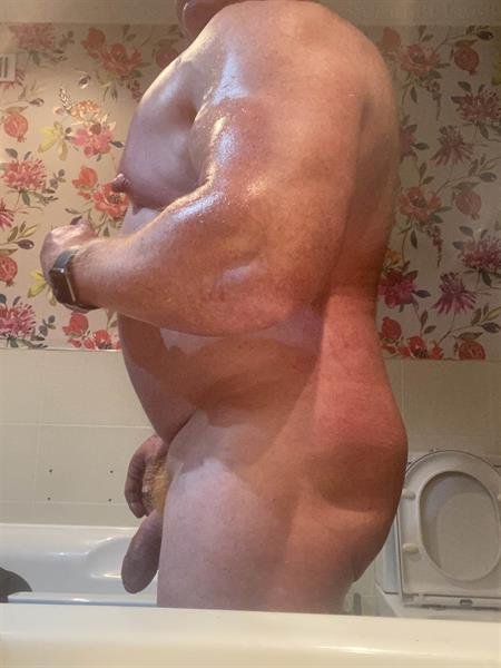 Bbear71D's tweet photo. 💪🤤 https://t.co/pGVHnSUgT2