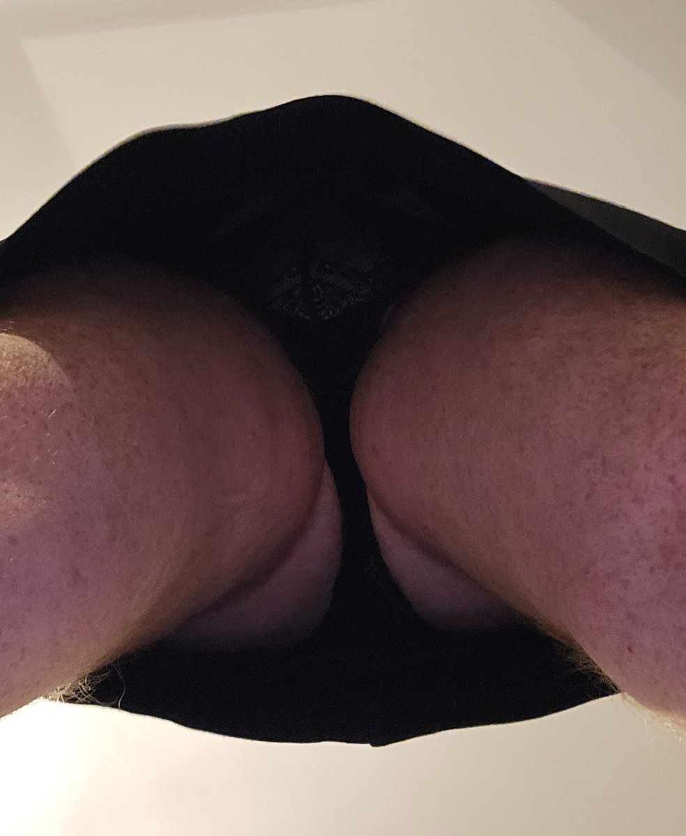 DesNyhan's tweet photo. #upskirt #sissy #crossdresser #femboy #sissyboy #crossdressing #crossdress #cd #horny #wankchat #slut https://t.co/yxORgACyhA