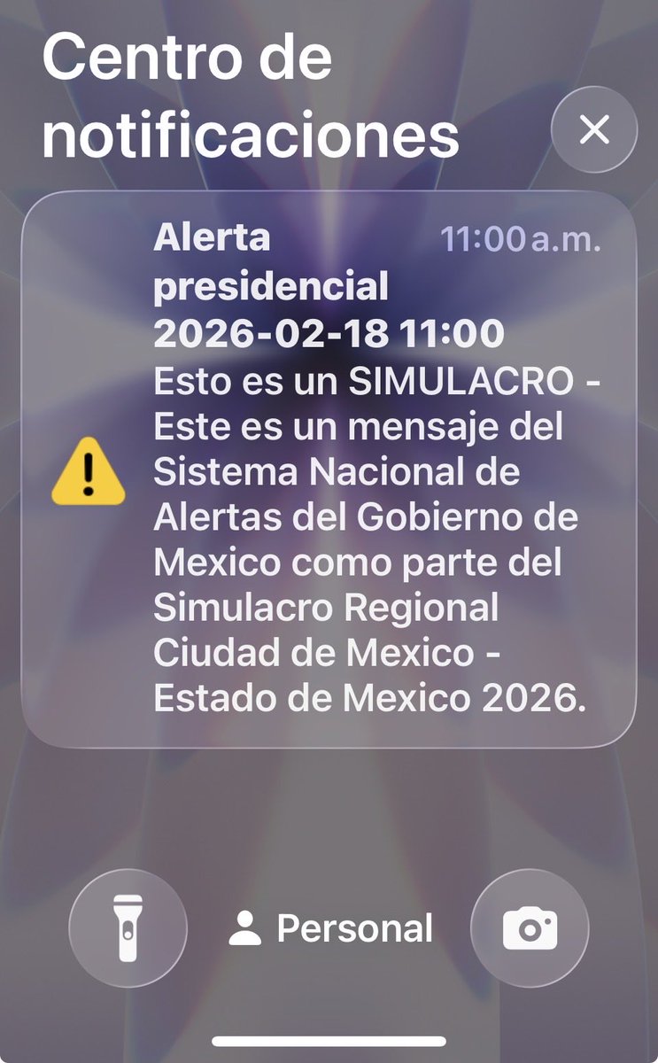 MiryBonilla's tweet photo. @SGIRPC_CDMX @SEDEMA_CDMX Se supone que ya no se vería la leyenda “Alerta presidencial” y sigue apareciendo. https://t.co/5gigMSzsRj