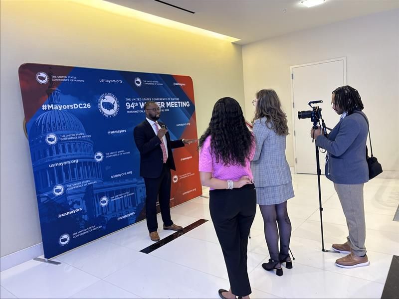 Seven Letter tweet media